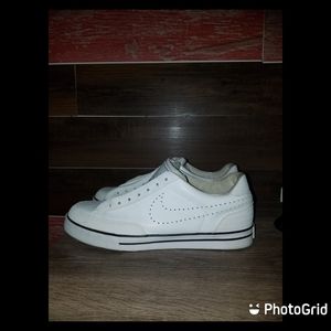 Vintage Nike size 14